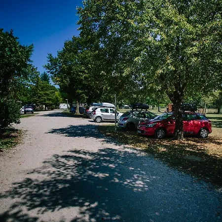 Camping Camping Les Plages De L'ain
