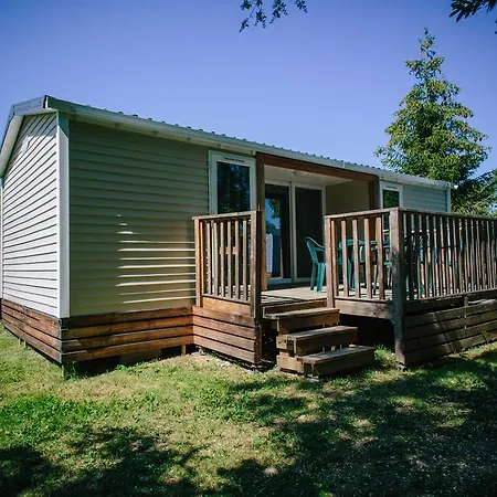 Camping Les Plages De L'ain 3* Saint-Maurice-de-Gourdans